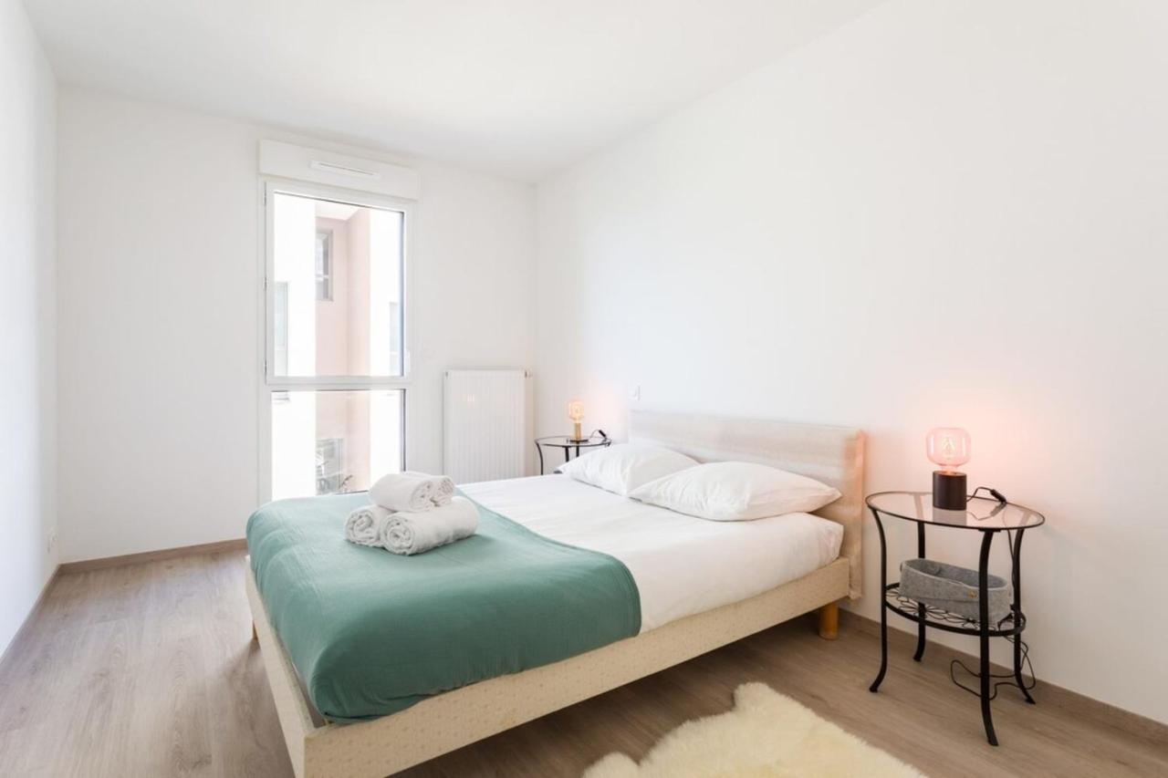 Le Rio, Appartement Avec Terrasse & Parking 雷恩 外观 照片