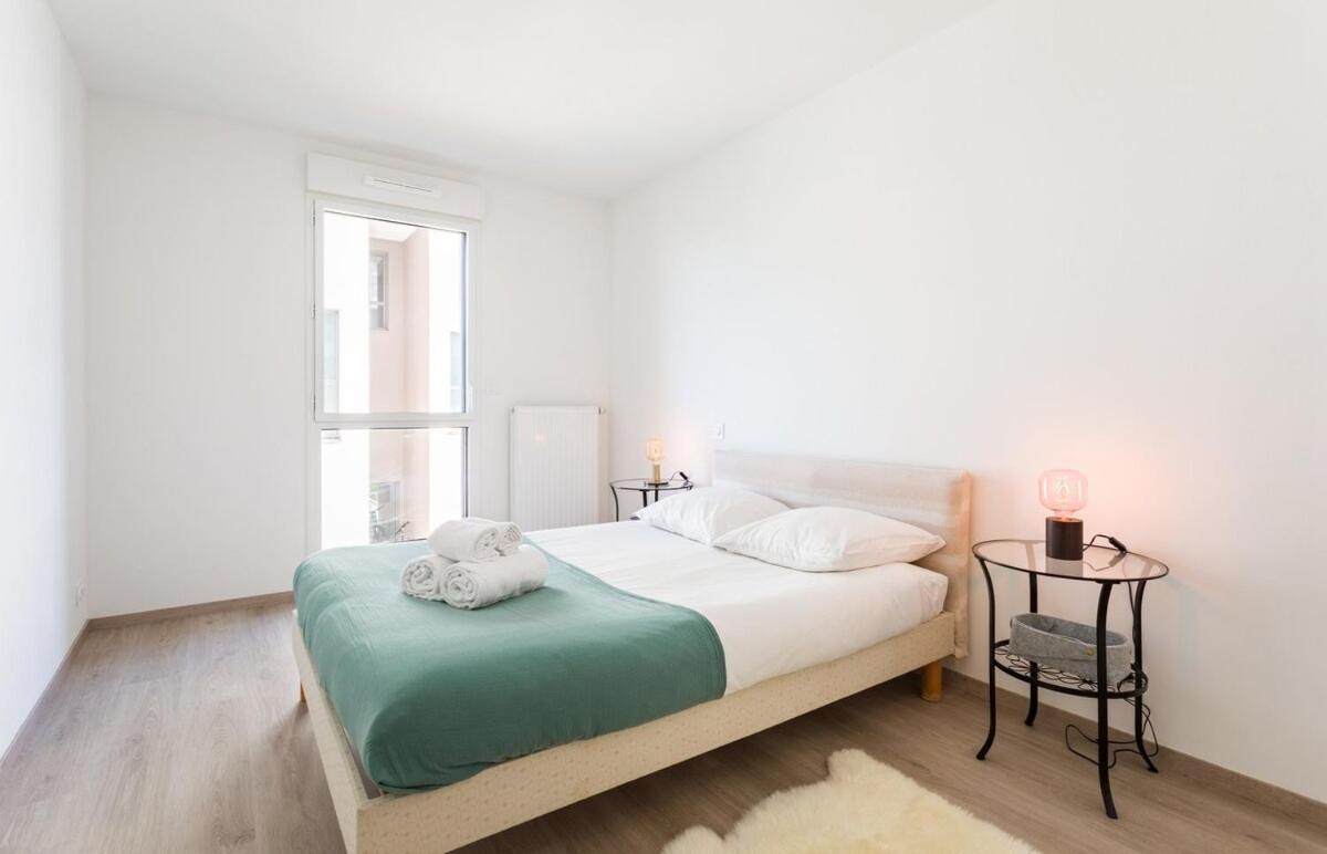 Le Rio, Appartement Avec Terrasse & Parking 雷恩 外观 照片