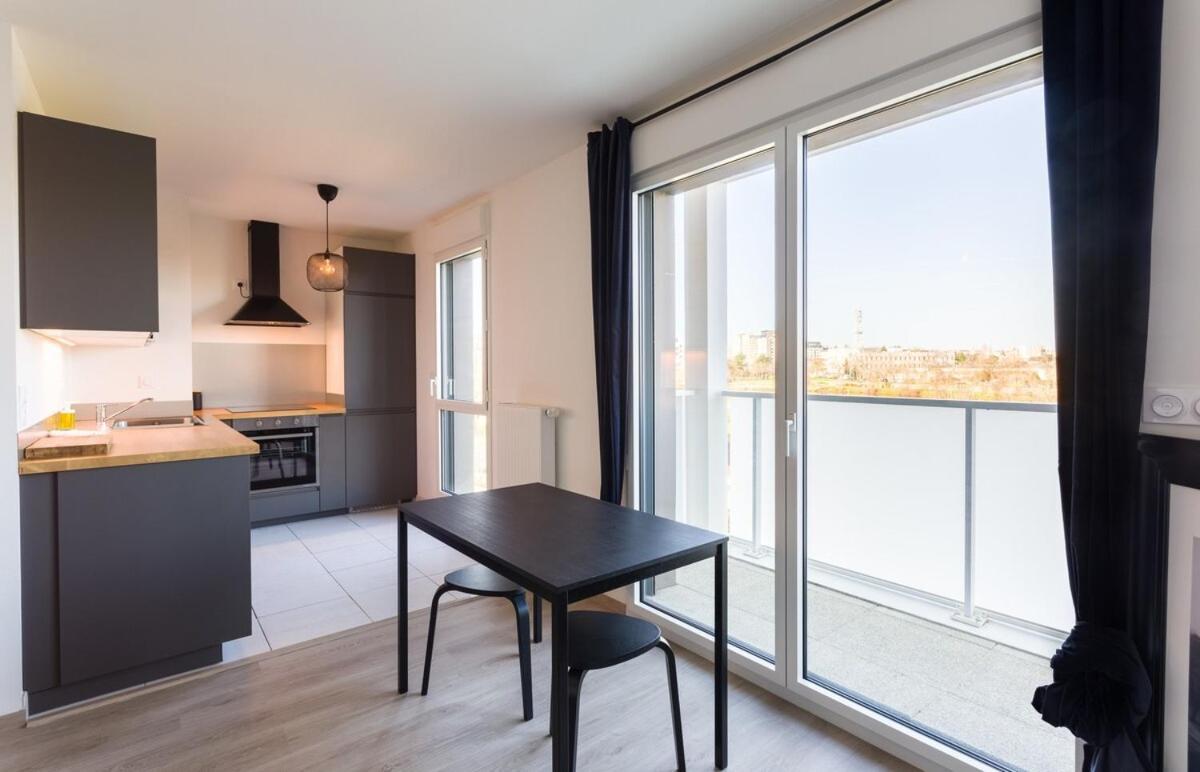 Le Rio, Appartement Avec Terrasse & Parking 雷恩 外观 照片